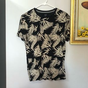 Old Navy Tropical T-Shirt